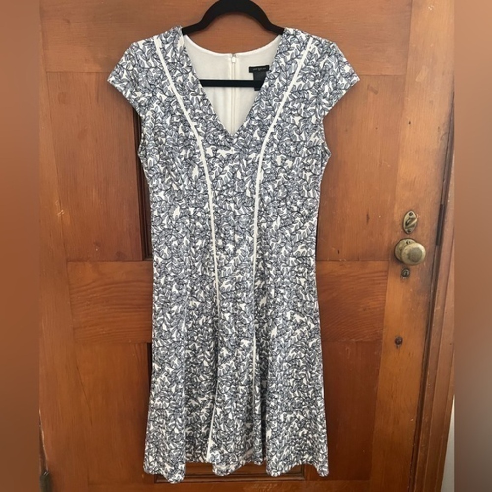 Ann Taylor Factory Blue Floral Print Scuba Cap Sleeve Knee Length Dress